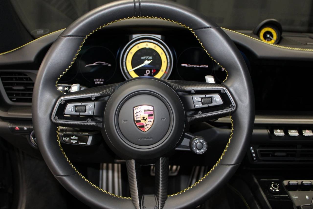 2023 Porsche 911 Carrera GTS