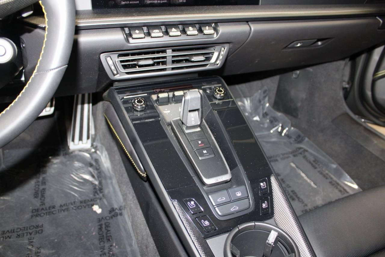 2023 Porsche 911 Carrera GTS