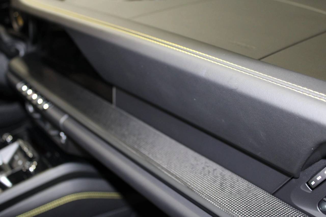 2023 Porsche 911 Carrera GTS