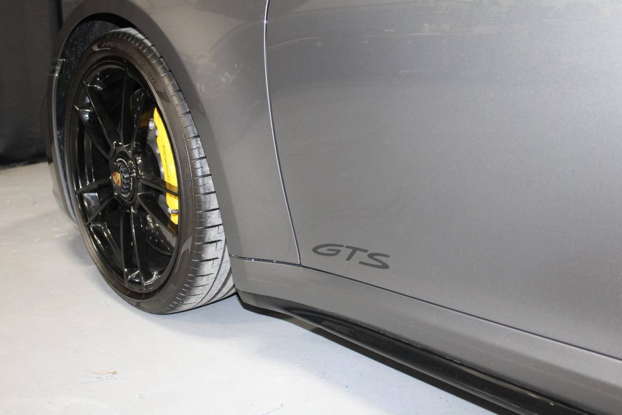 2023 Porsche 911 Carrera GTS