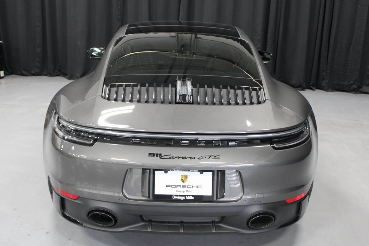 2023 Porsche 911 Carrera GTS