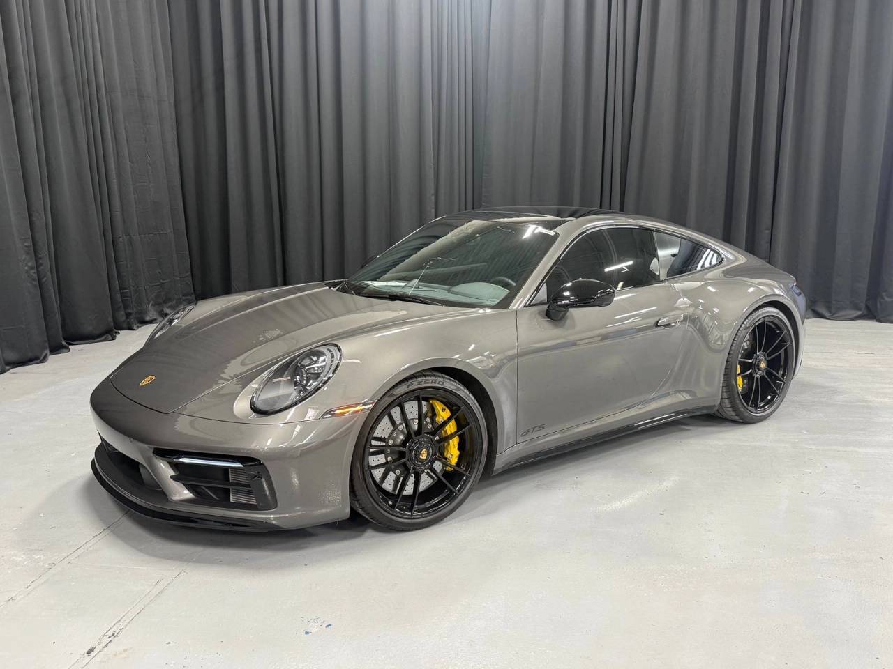 2023 Porsche 911 Carrera GTS
