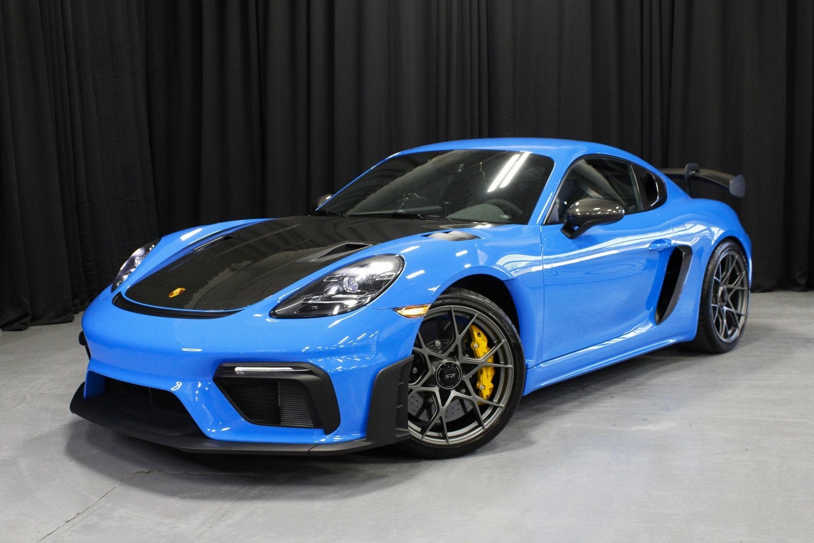 2025 Porsche 718 Cayman GT4 RS