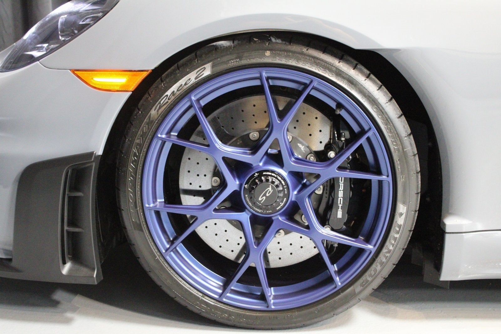 2025 Porsche 718 Cayman GT4 RS