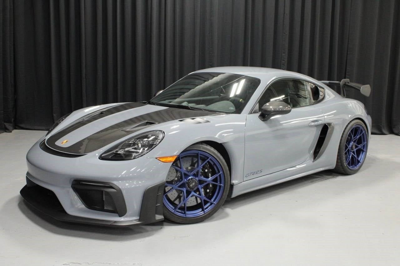 2025 Porsche 718 Cayman GT4 RS