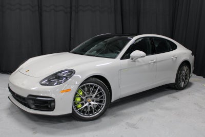 2023 Porsche Panamera E-Hybrid 4S