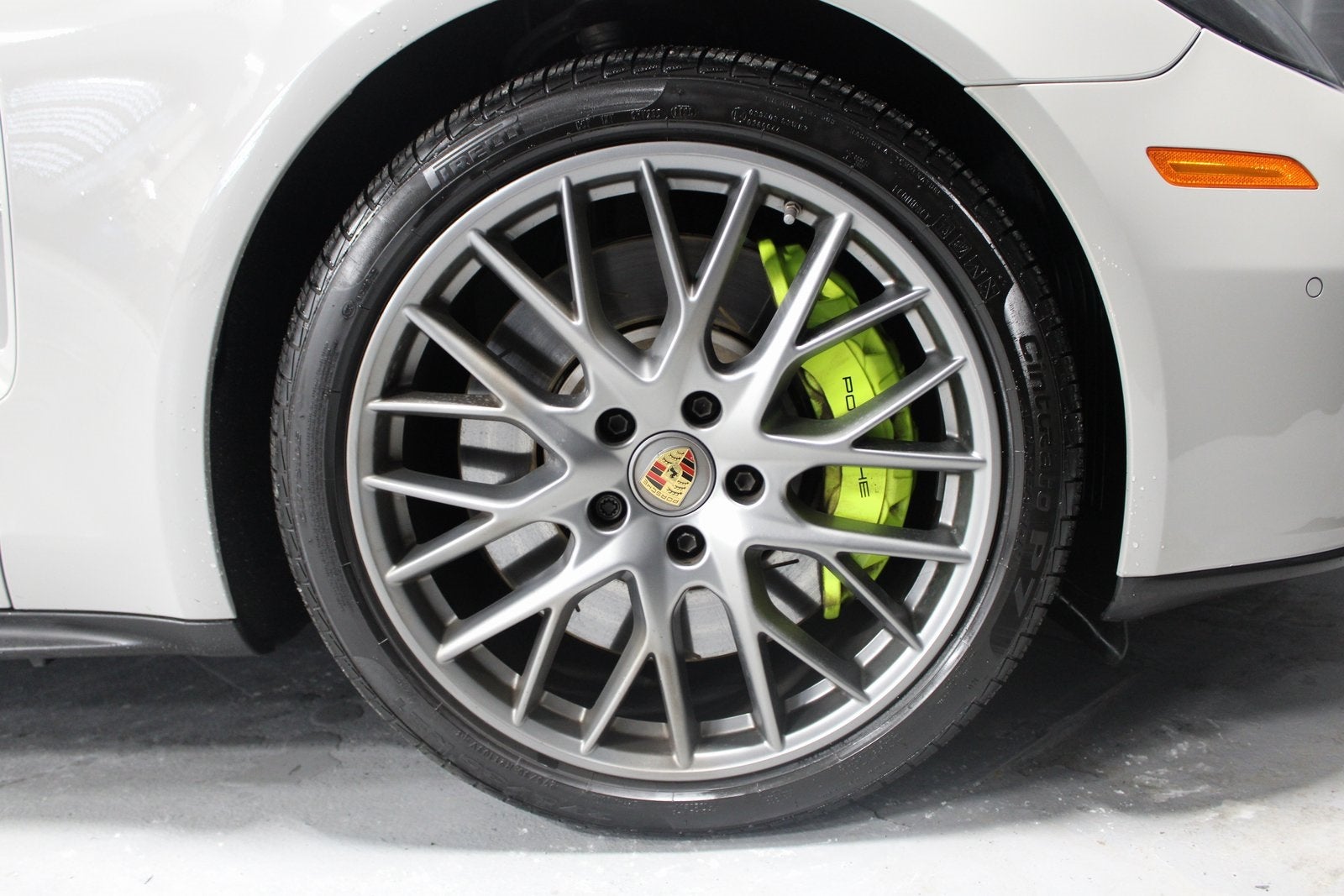 2023 Porsche Panamera E-Hybrid 4S