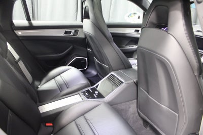 2023 Porsche Panamera E-Hybrid 4S