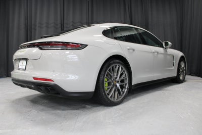 2023 Porsche Panamera E-Hybrid 4S