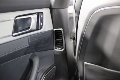 2023 Porsche Panamera E-Hybrid 4S