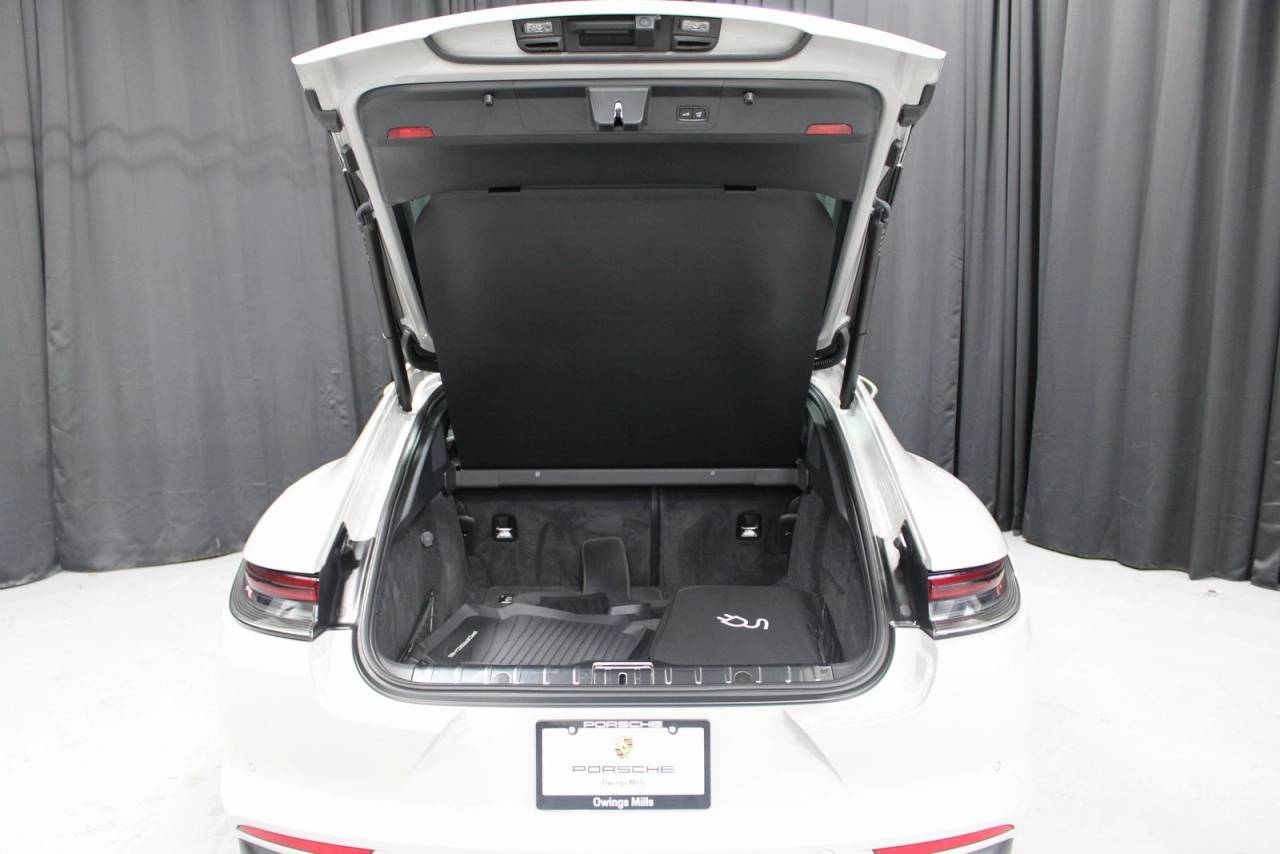 2023 Porsche Panamera E-Hybrid 4S