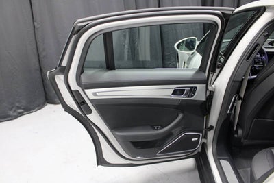 2023 Porsche Panamera E-Hybrid 4S