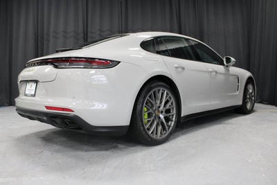 2023 Porsche Panamera E-Hybrid 4S