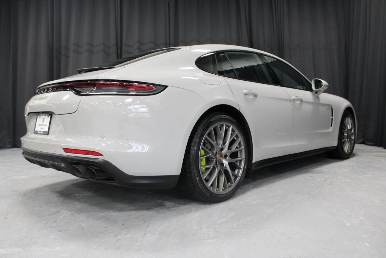 2023 Porsche Panamera E-Hybrid 4S