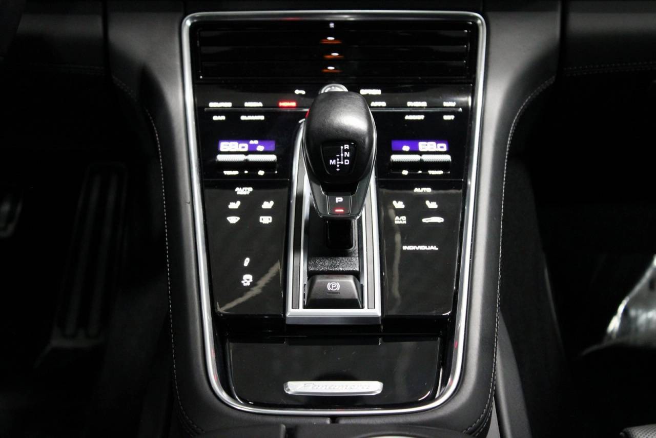 2023 Porsche Panamera E-Hybrid 4S