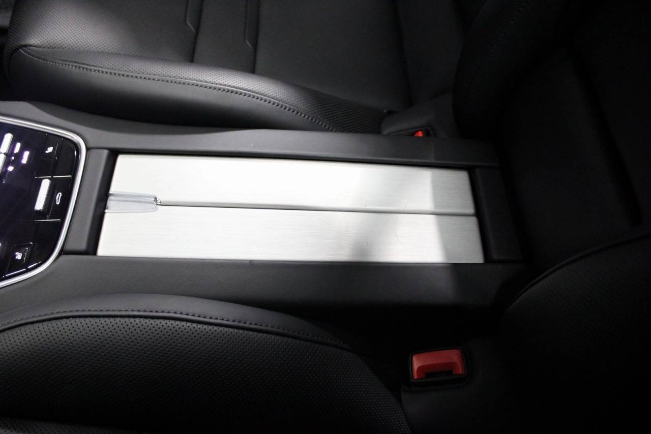 2023 Porsche Panamera E-Hybrid 4S