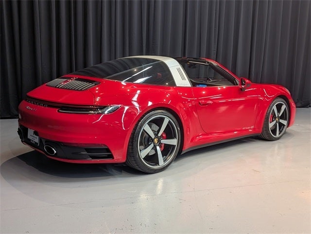 2022 Porsche 911 Targa 4S