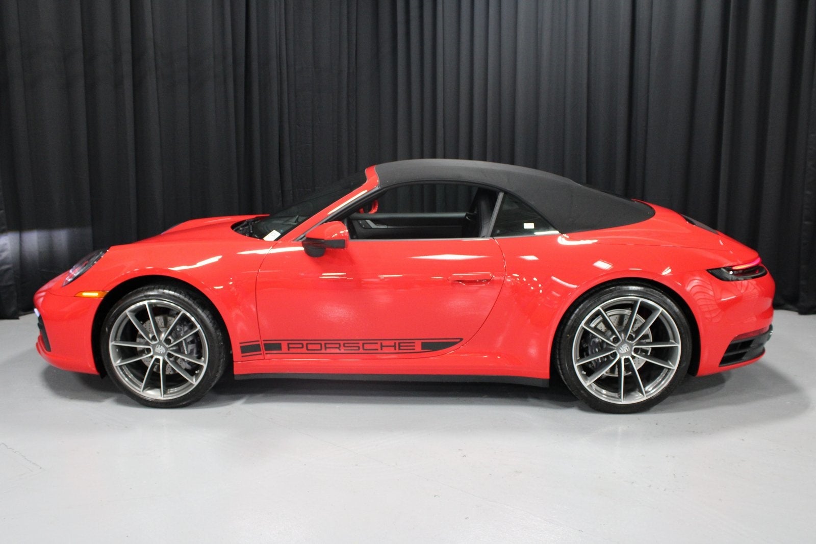 2024 Porsche 911 Carrera