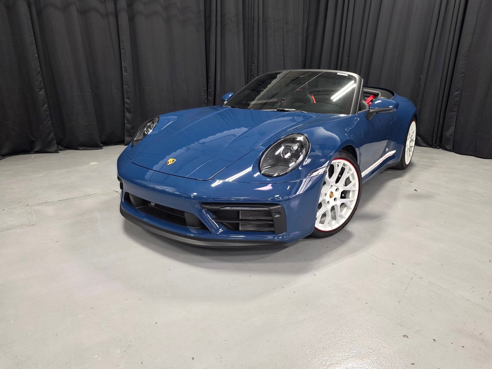 2023 Porsche 911 Carrera GTS