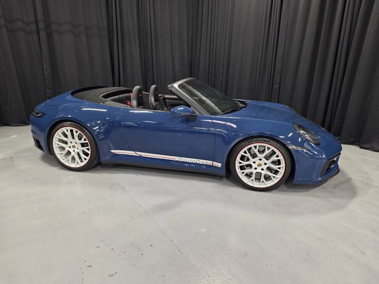 2023 Porsche 911 Carrera GTS