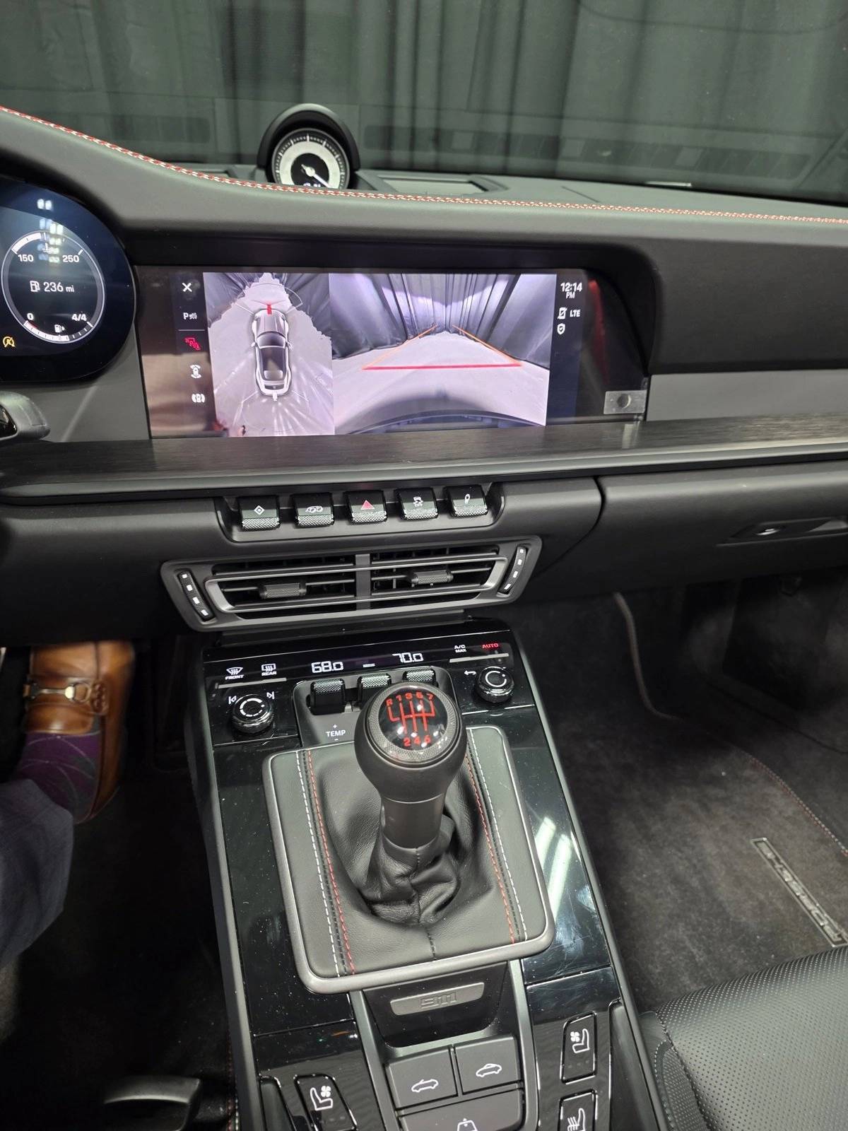 2023 Porsche 911 Carrera GTS