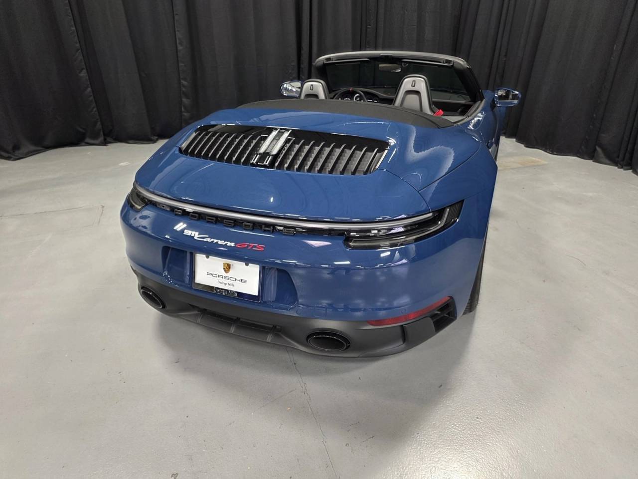 2023 Porsche 911 Carrera GTS