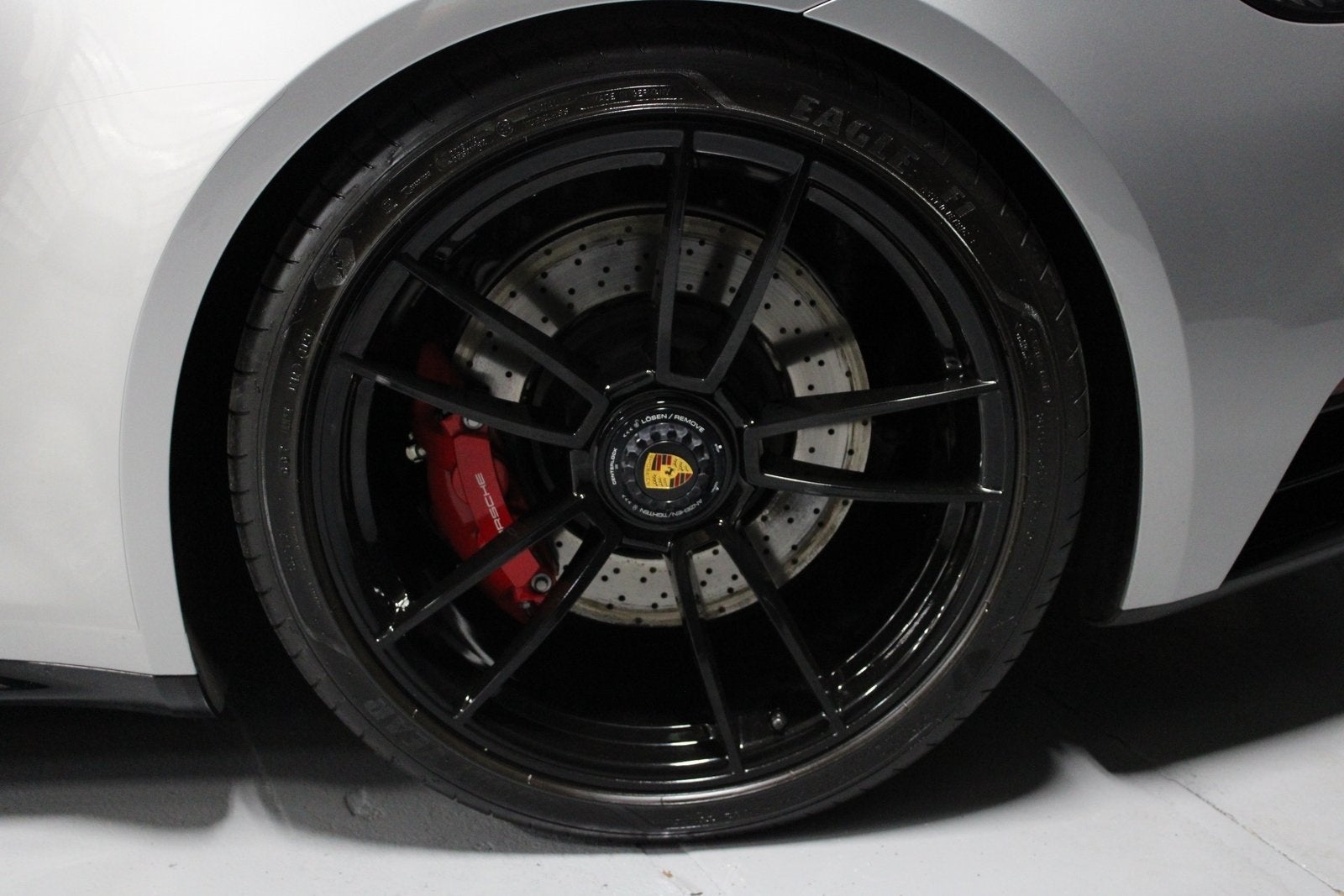 2024 Porsche 911 Carrera 4 GTS