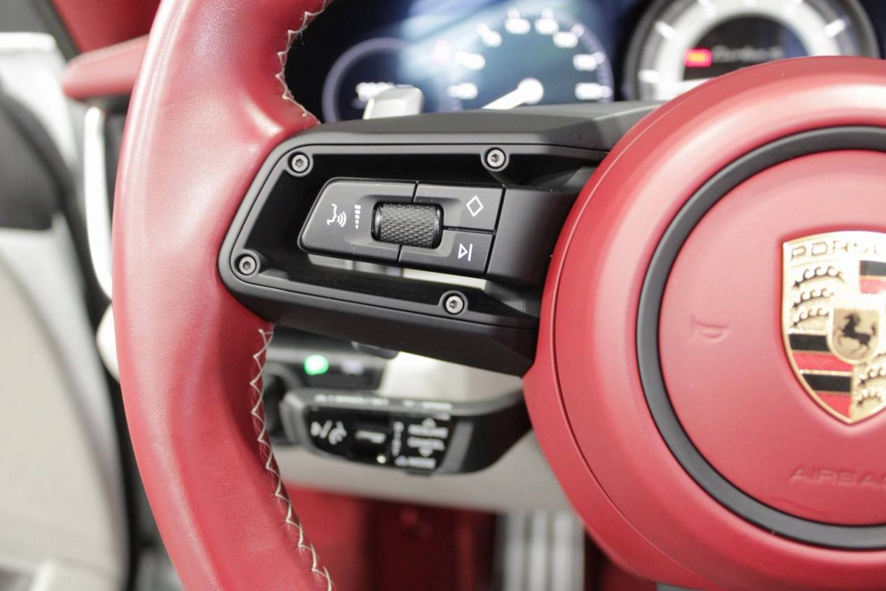 2023 Porsche 911 Turbo S