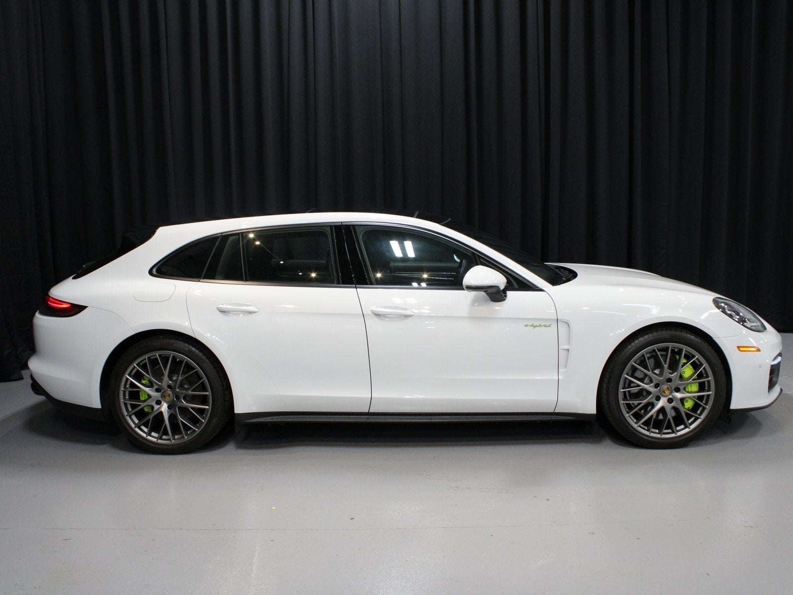 2023 Porsche Panamera E-Hybrid Sport Turismo 4