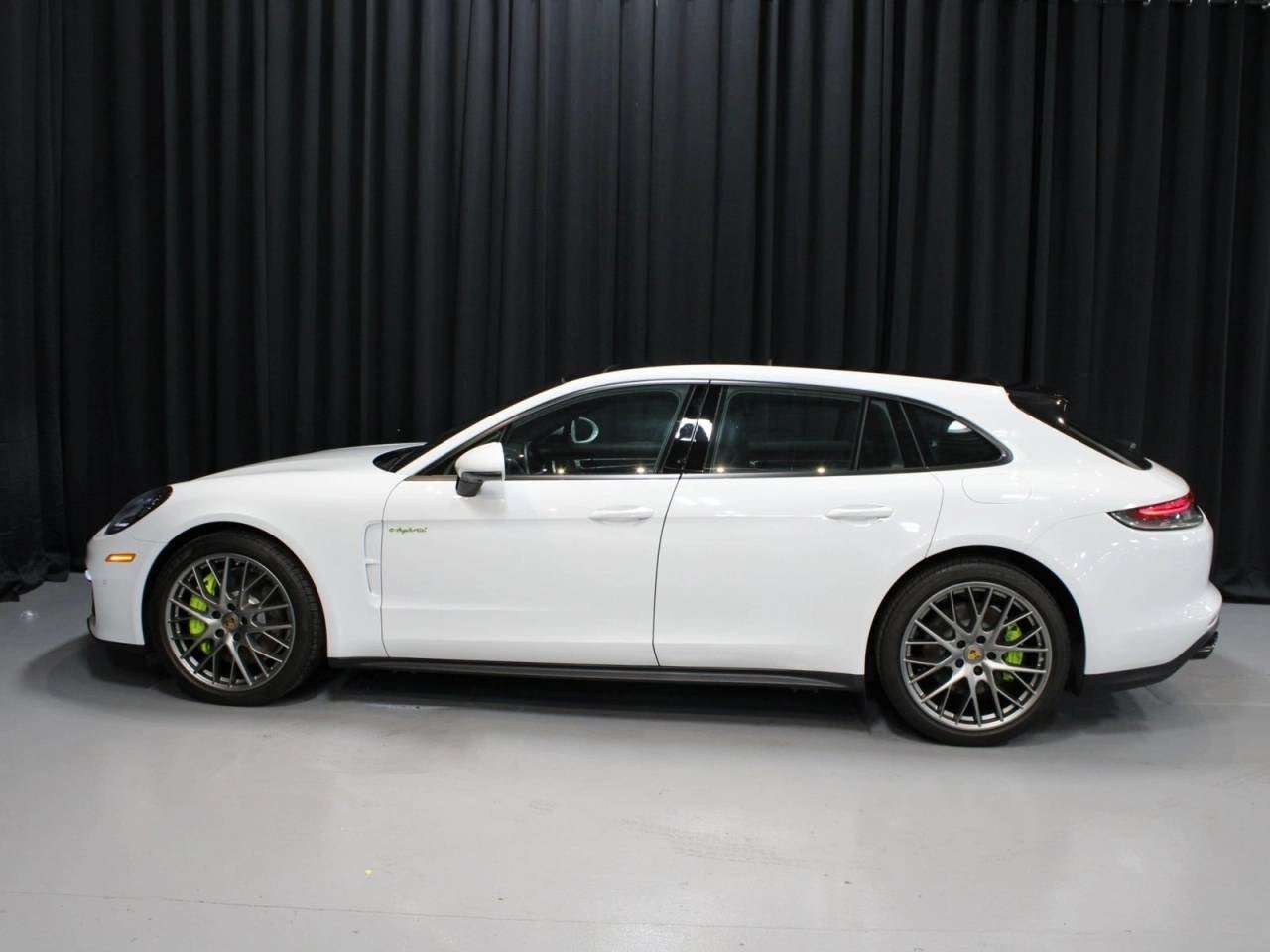 2023 Porsche Panamera E-Hybrid Sport Turismo 4