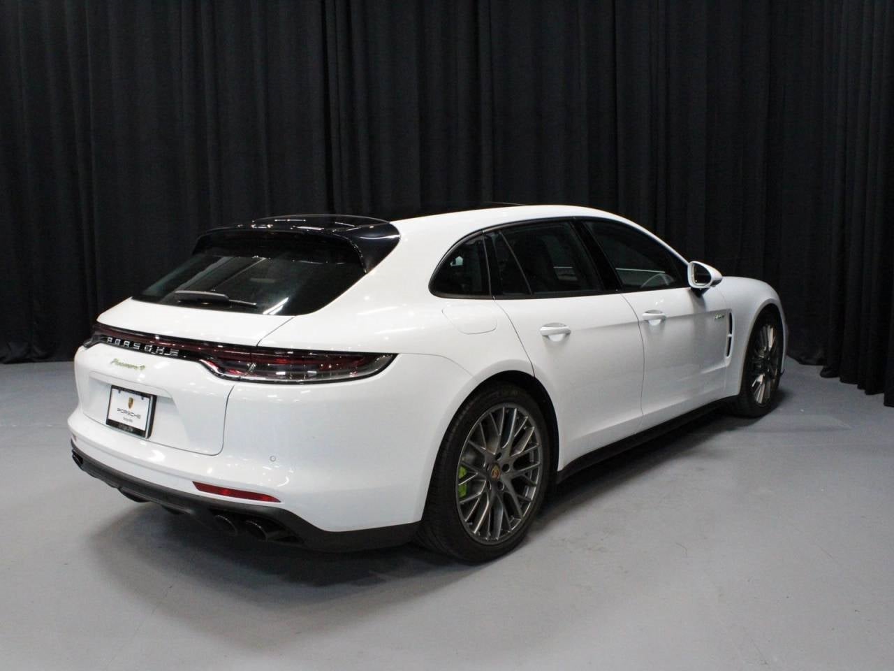 2023 Porsche Panamera E-Hybrid Sport Turismo 4
