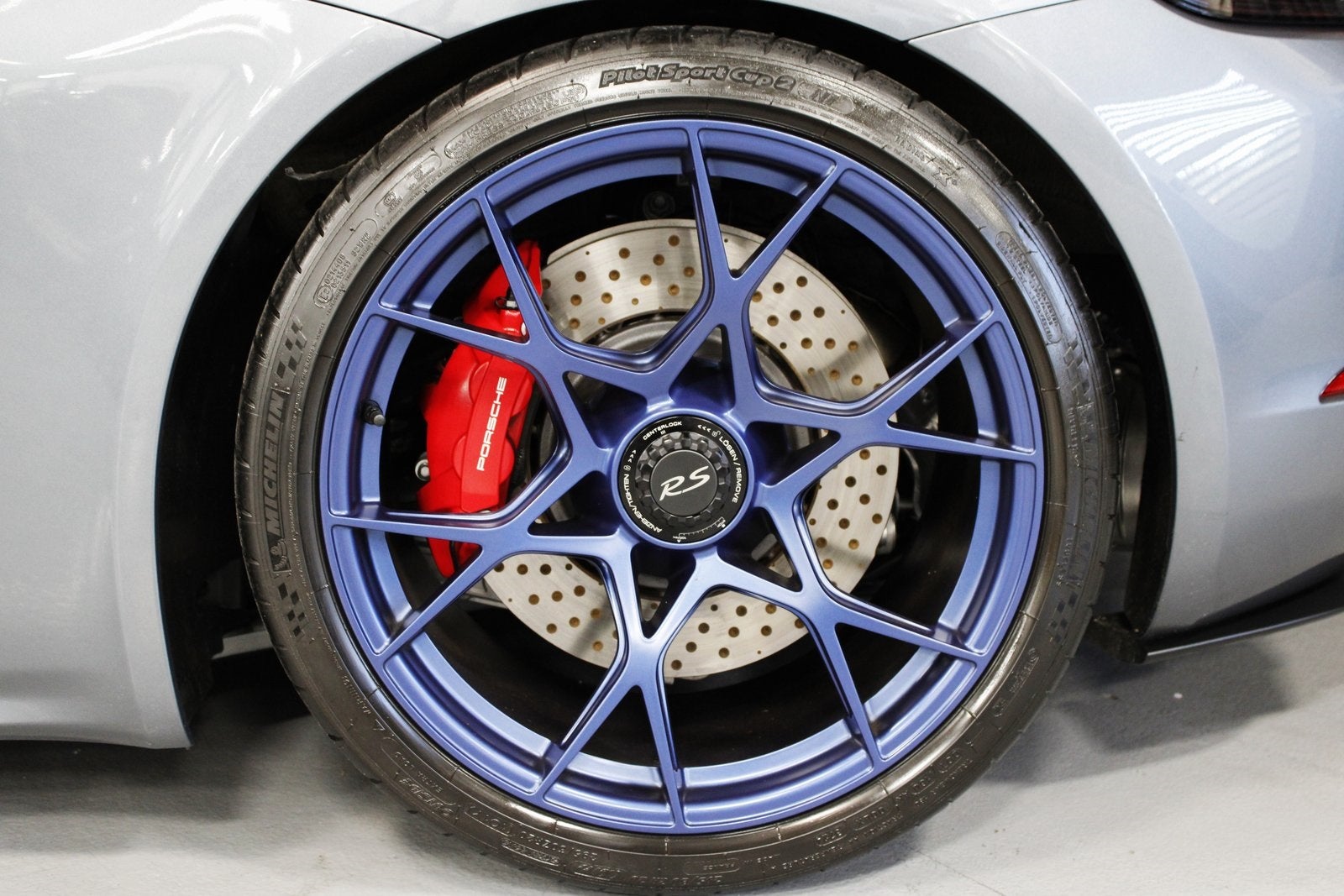 2025 Porsche 718 Spyder RS