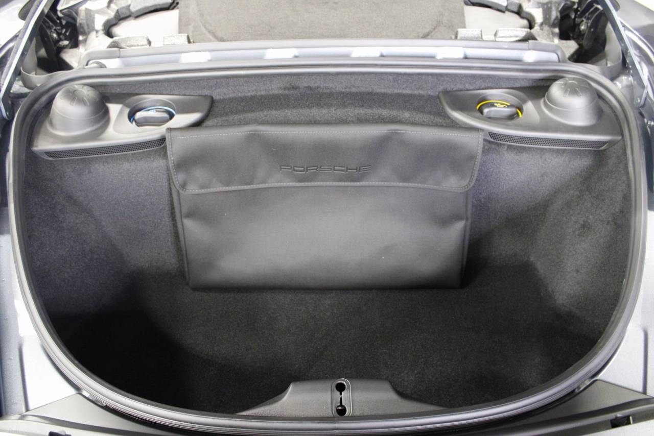 2025 Porsche 718 Spyder RS