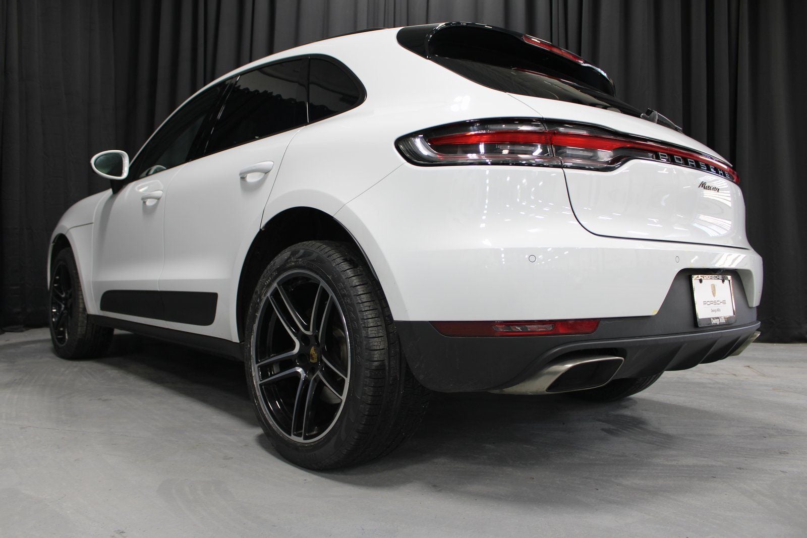 2021 Porsche Macan Base