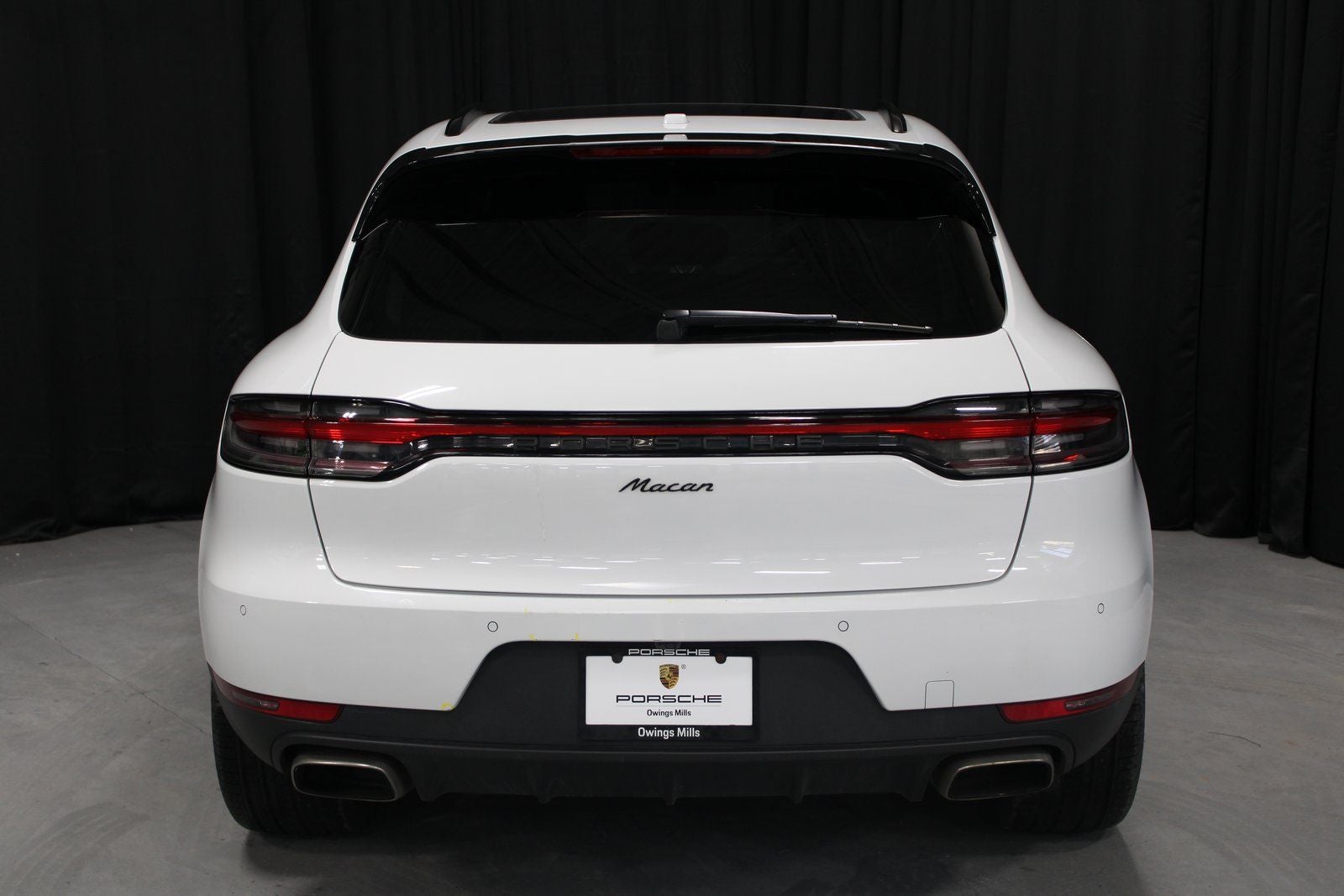 2021 Porsche Macan Base