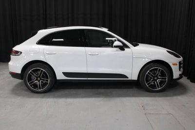 2021 Porsche Macan Base