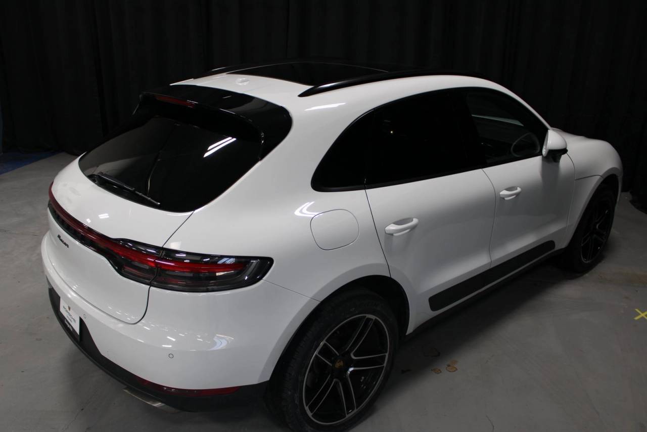 2021 Porsche Macan Base