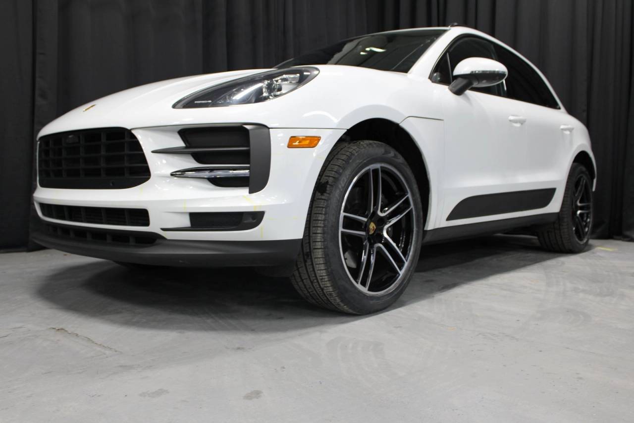2021 Porsche Macan Base