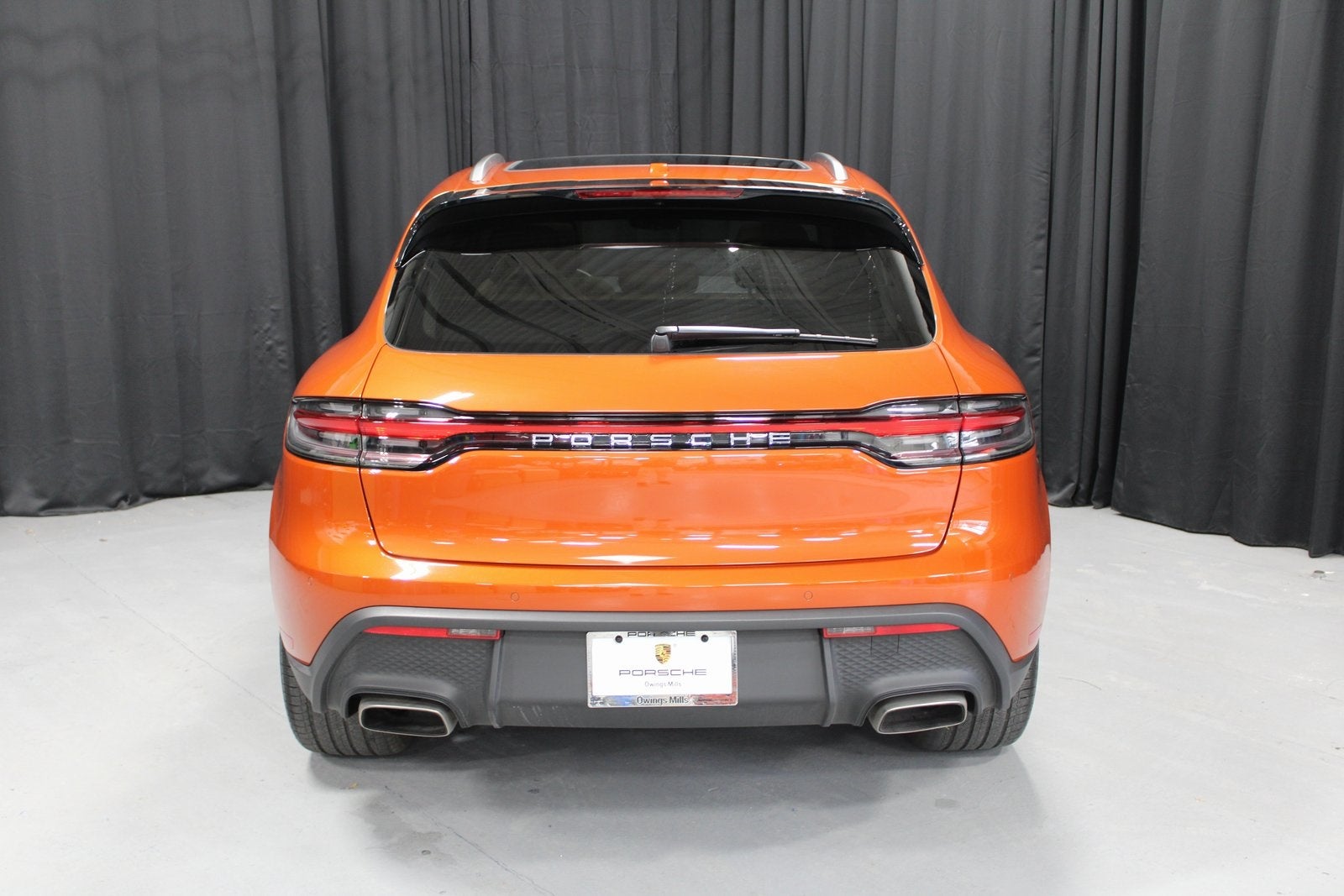 2025 Porsche Macan Base