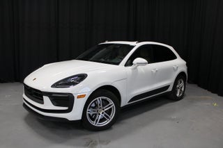 2025 Porsche Macan Base