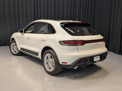 2025 Porsche Macan Base