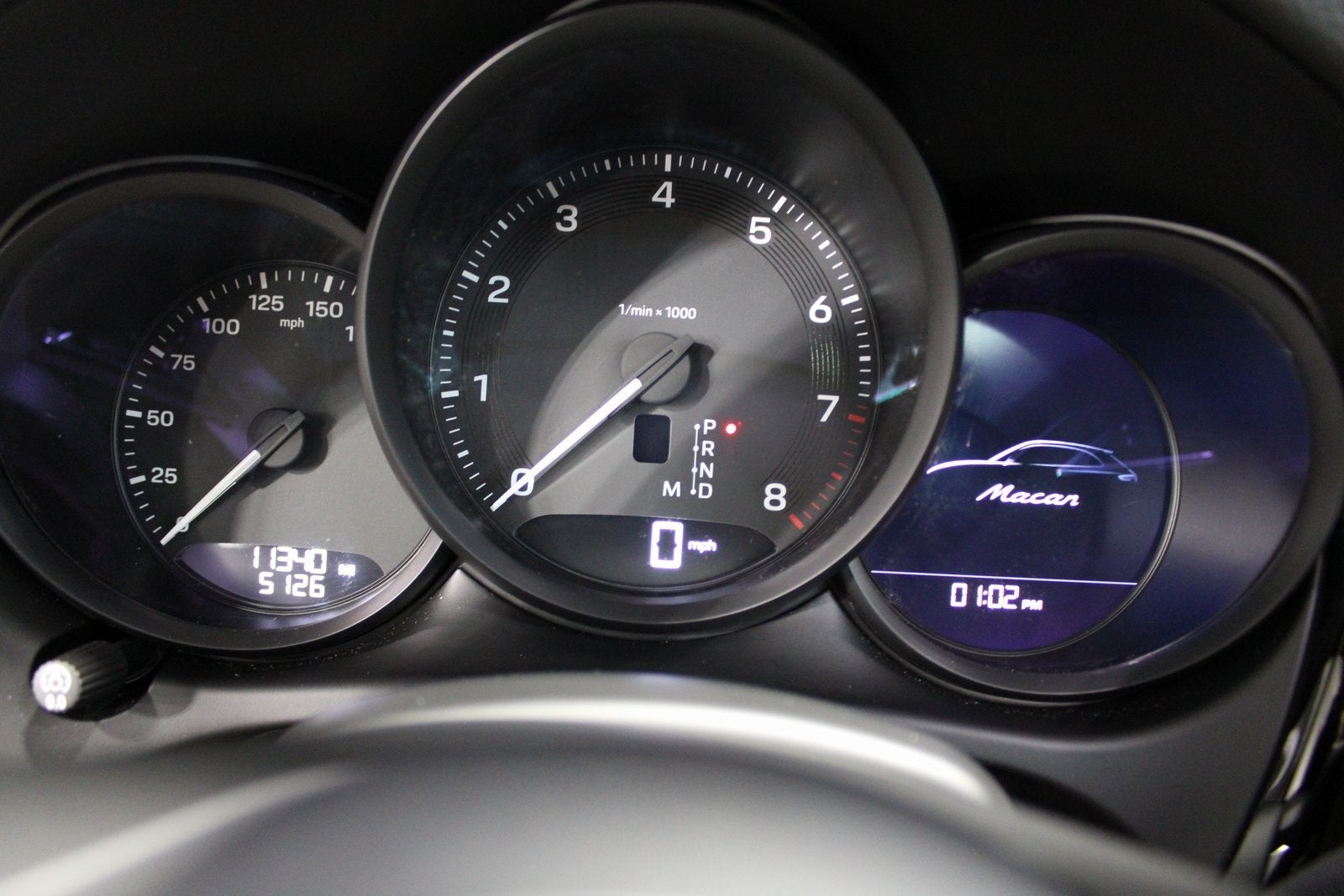 2025 Porsche Macan Base