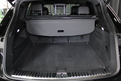 2025 Porsche Cayenne Base