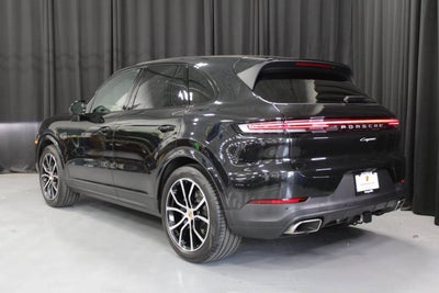2025 Porsche Cayenne Base