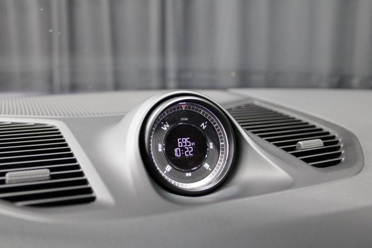 2025 Porsche Cayenne Base