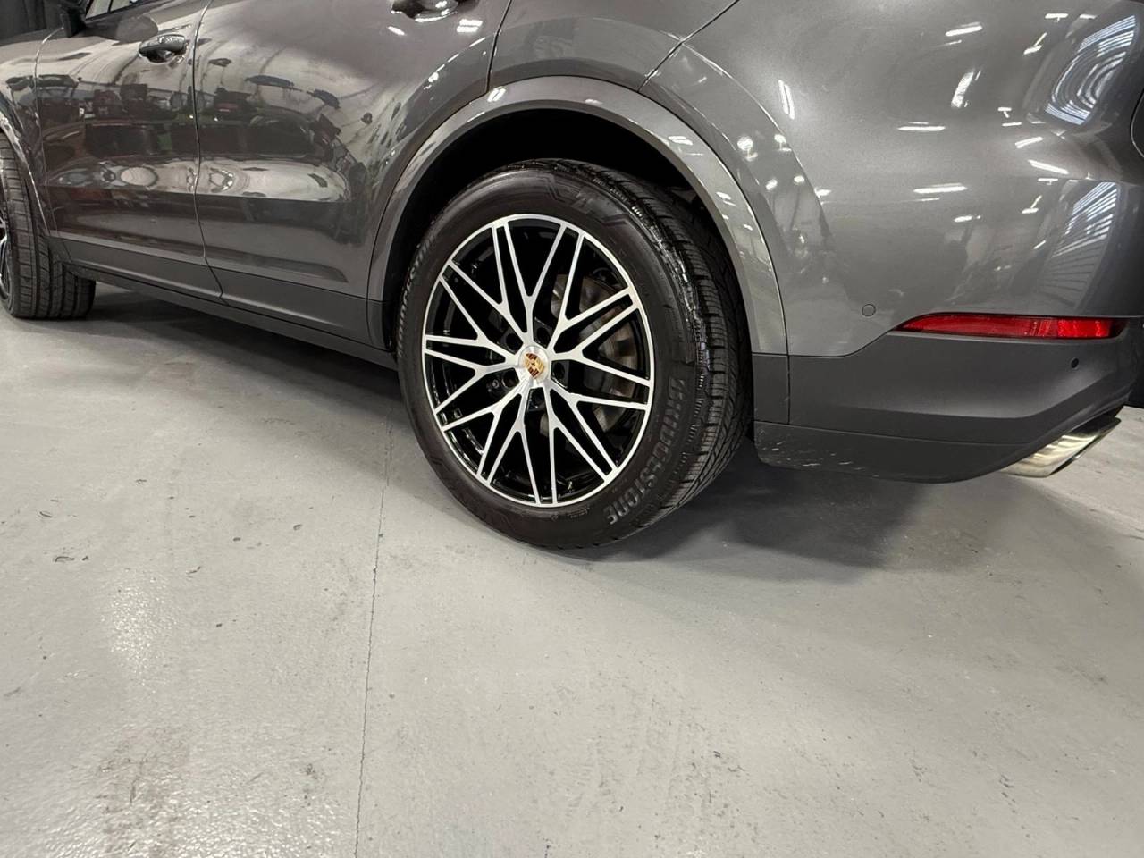 2025 Porsche Cayenne Base
