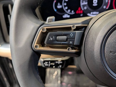 2025 Porsche Cayenne Base