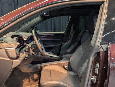 2024 Porsche Macan Electric Turbo