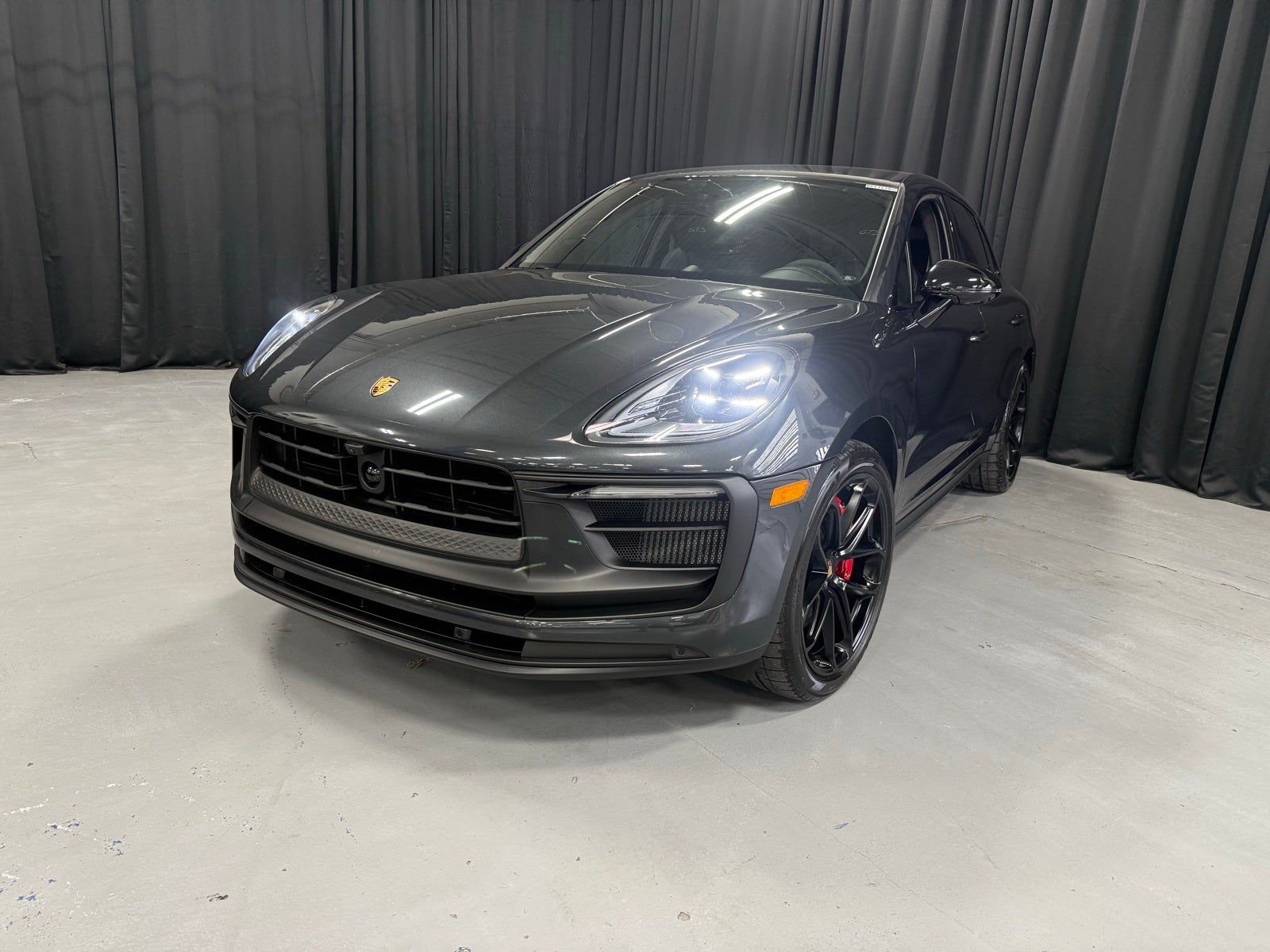 2025 Porsche Macan GTS