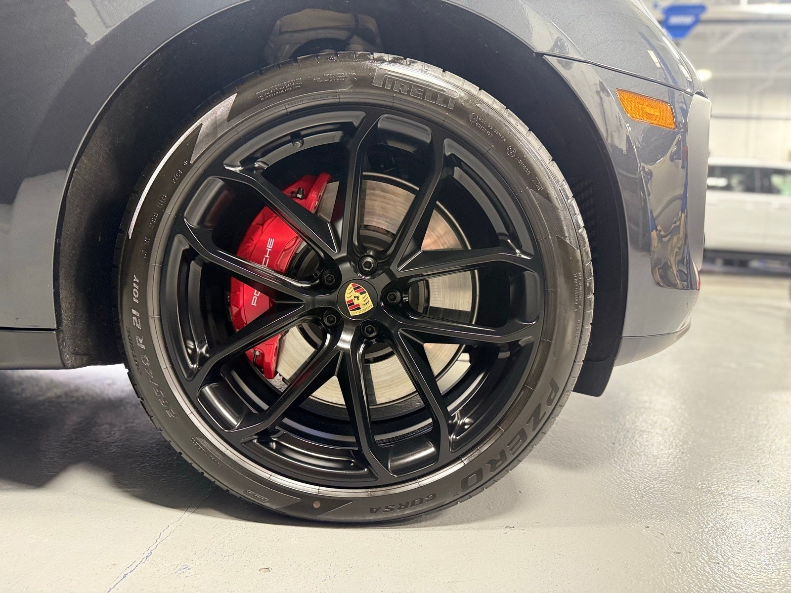 2025 Porsche Macan GTS